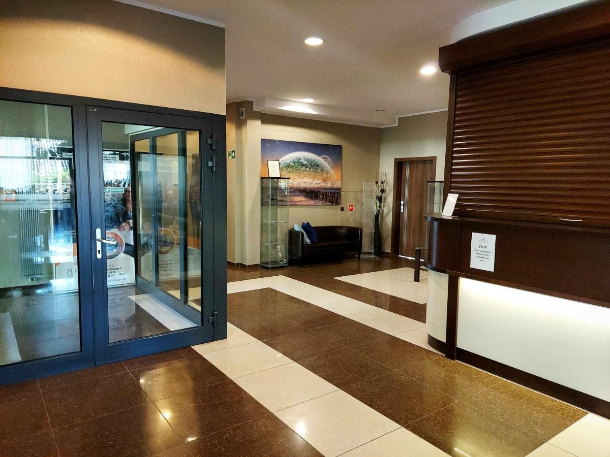 Apartament Planeta Mielno - Centrum, 2 Minuty Od Plazy ! ! ! Exterior foto